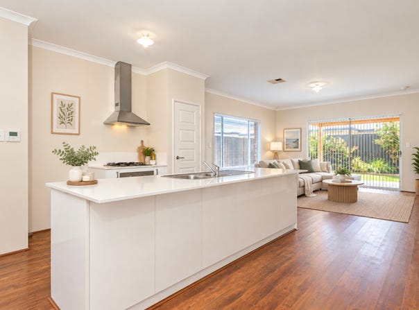 56 Silvershot Avenue, Harrisdale, WA 6112