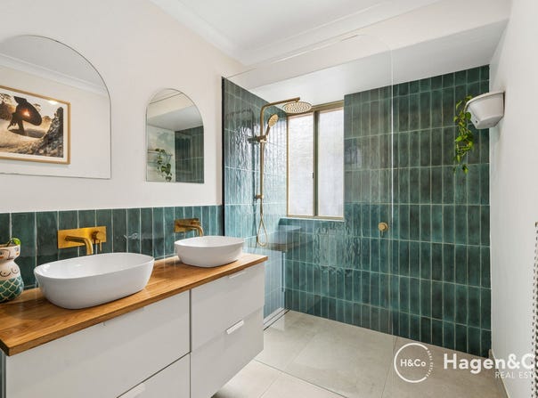 2/84 Millcrest Street, Scarborough, WA 6019