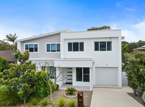 17B Westmacott Parade, Bulli, NSW 2516