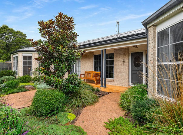 2 Blackwood Place, Robertson, NSW 2577