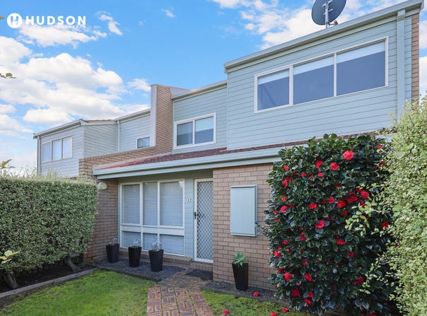12/10 Short Street, Portland, Vic 3305