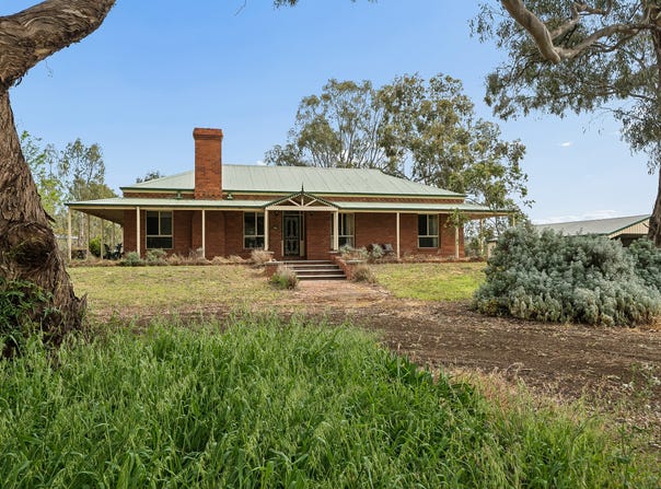 6643 Goulburn Valley Highway, Yarroweyah, Vic 3644