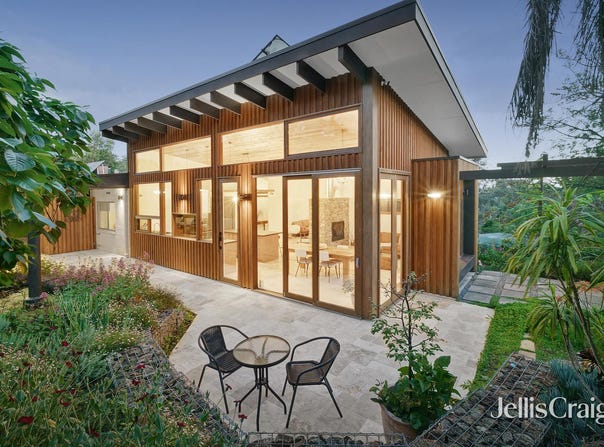 109-111 Ryans Road, Eltham North, Vic 3095