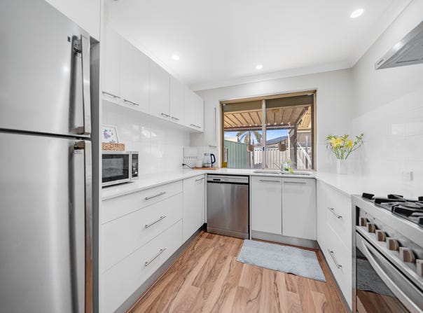 6A Crawley Grove, Heathridge, WA 6027