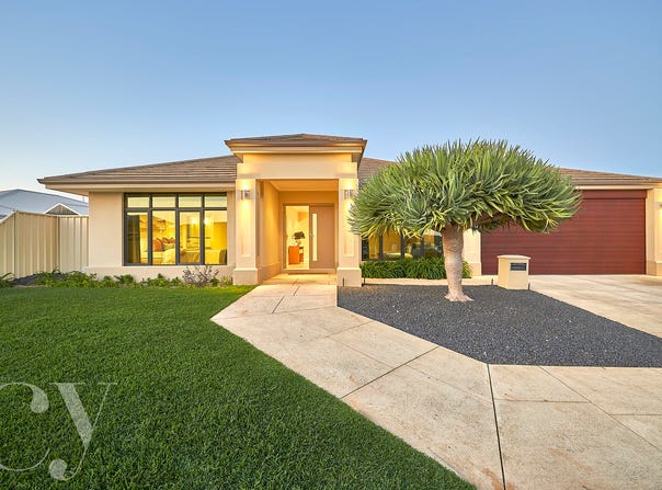 4 Skye Place, Banksia Grove, WA 6031
