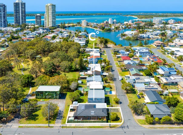 21 Saint Nicholas Street, Runaway Bay, Qld 4216