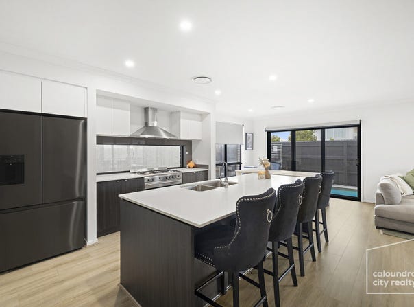 46 Lindeman Crescent, Banya, Qld 4551