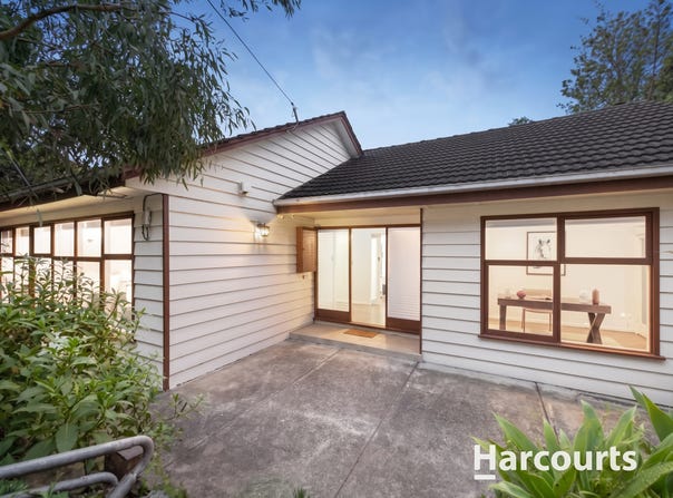 98 Loughnan Road, Ringwood North, Vic 3134