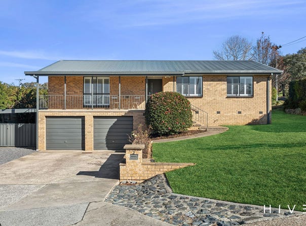2 Cawthorn Crescent, Evatt, ACT 2617