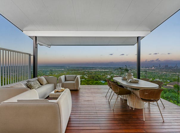4/2 Ridgeline Way, Highland Park, Qld 4211