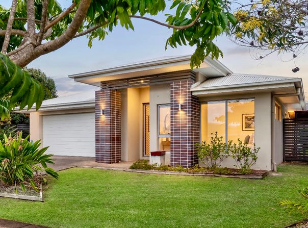 16 Muller Street, Redland Bay, Qld 4165