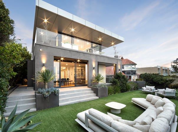 1/74 Esplanade, Brighton, Vic 3186