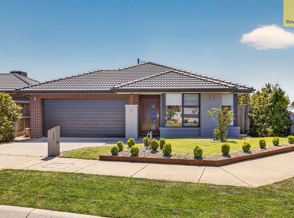 7 Pinnacle Point Road, Bacchus Marsh, Vic 3340