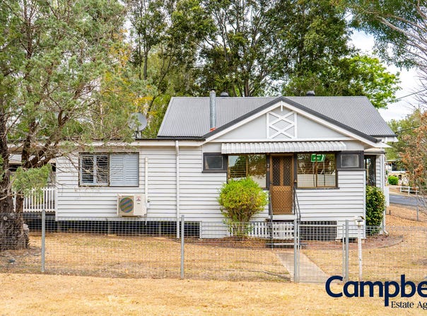 68-70 Ipswich Street, Esk, Qld 4312