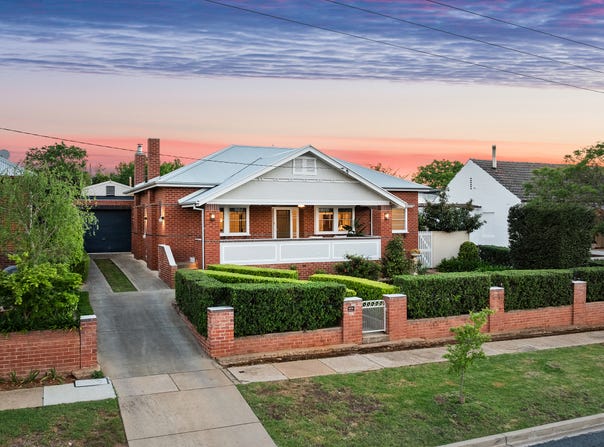 106 Coleman Street, Turvey Park, NSW 2650