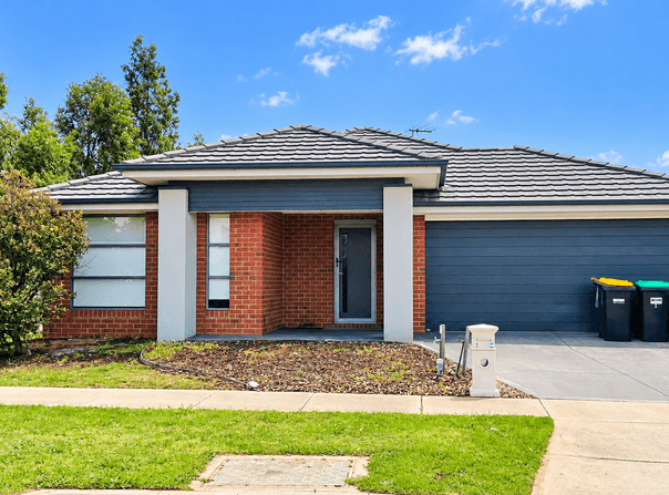 1 Dorchester Street, Thornhill Park, Vic 3335