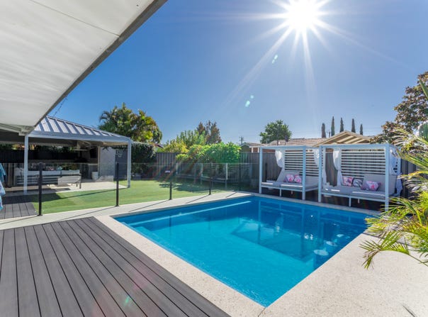 15 Penhurst Court, Thornlie, WA 6108