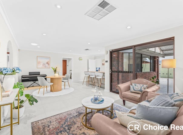 42 Laughton Way, Leeming, WA 6149