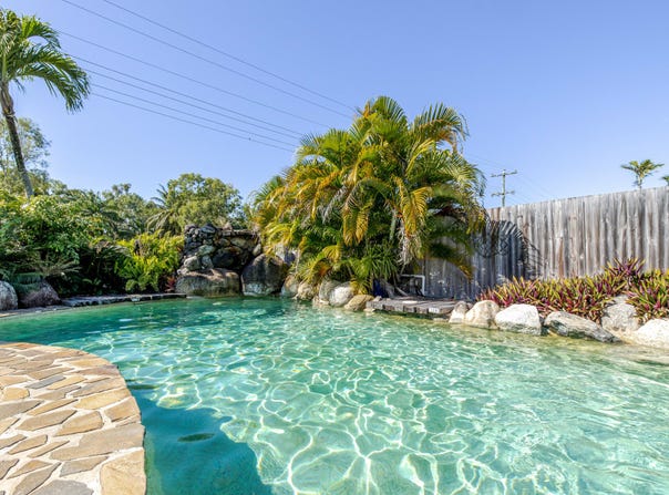 4/121 Davidson Street, Port Douglas, Qld 4877