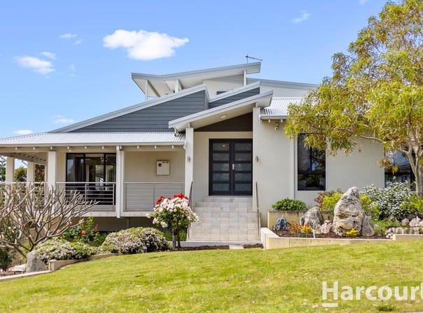 11 Cowper Road, Sorrento, WA 6020