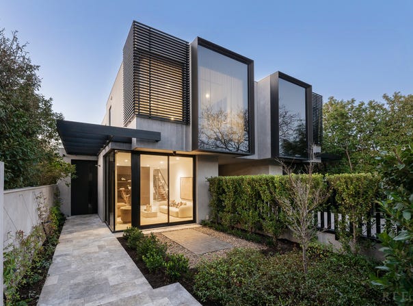 11 Chesterfield Avenue, Malvern, Vic 3144