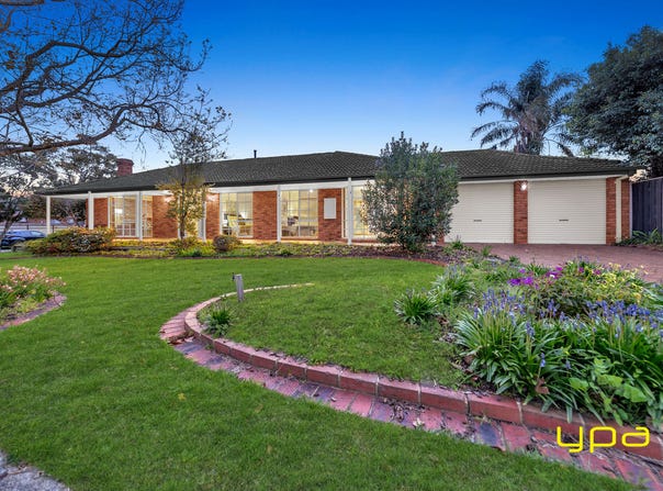 100 Waverley Park Drive, Cranbourne North, Vic 3977