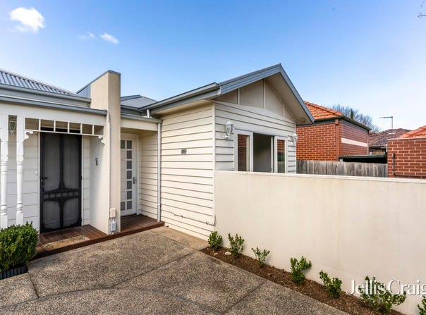 1/22A Violet Street, Essendon, Vic 3040