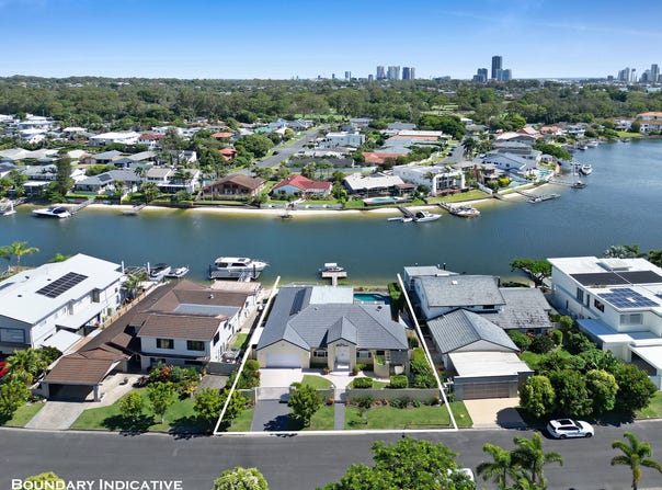 19 Daimler Drive, Bundall, Qld 4217