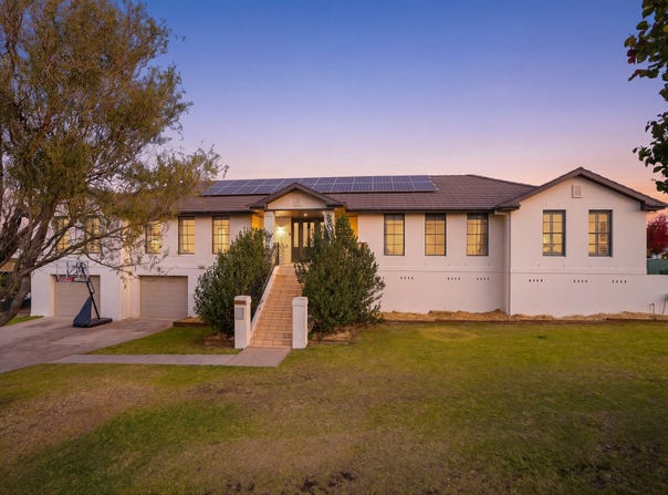 100 Darwin Drive, Llanarth, NSW 2795