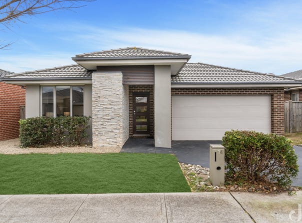 14 Alcove Way, Beveridge, Vic 3753