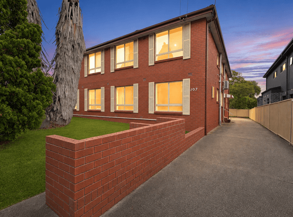 2/107 Amy Street, Regents Park, NSW 2143