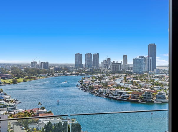 1801/42 Stanhill Drive, Surfers Paradise, Qld 4217