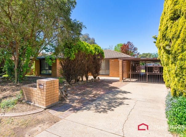 29 Adjin Street, Mount Austin, NSW 2650