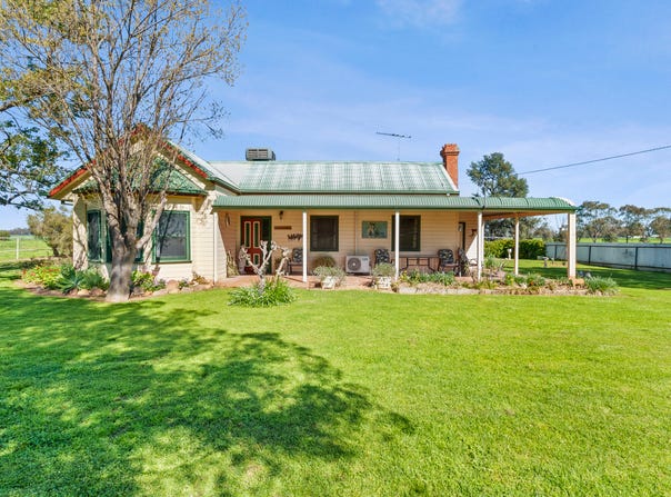 7875 Riverina Highway, Lowesdale, NSW 2646