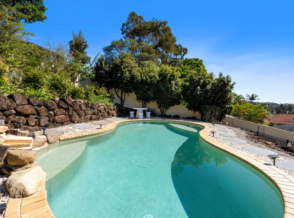 20 Honeymyrtle Drive, Banora Point, NSW 2486