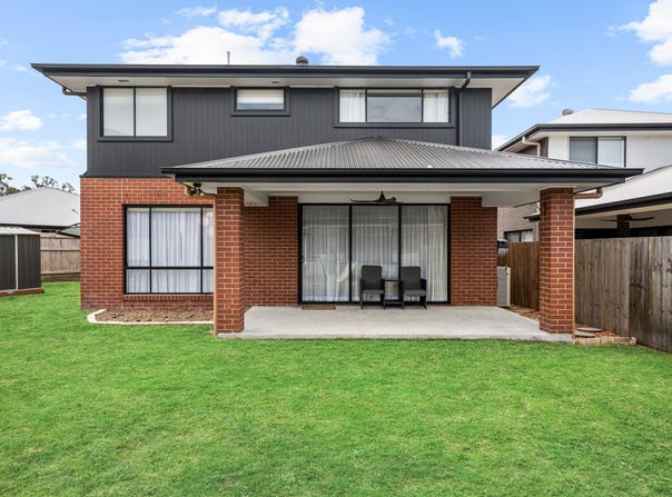 22 Isaac Place, South Maclean, Qld 4280
