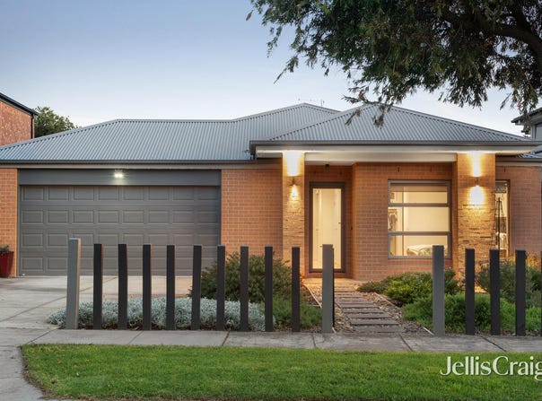 8 Cooma Street, Moorabbin, Vic 3189