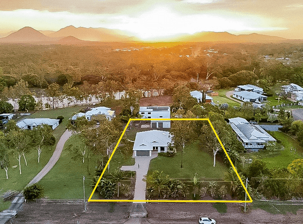 13 White Road, Jensen, Qld 4818