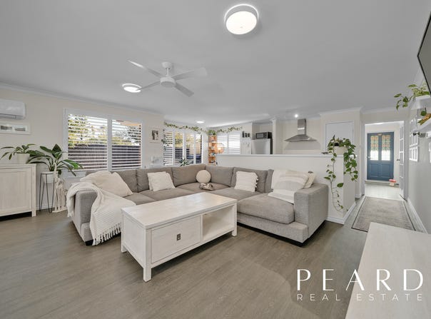 2 Covington Promenade, Butler, WA 6036
