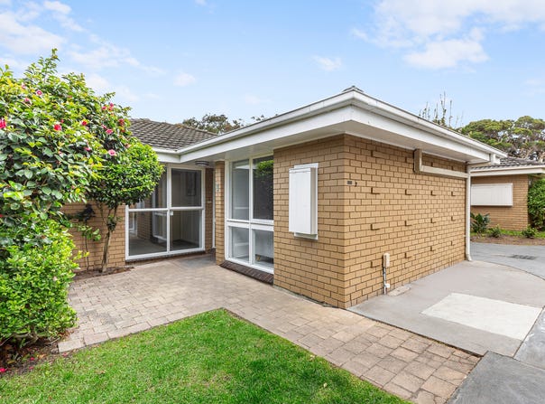 2/50 Fewster Road, Hampton, Vic 3188