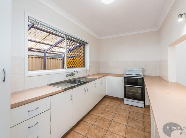 3/18 Central Street, Labrador, Qld 4215