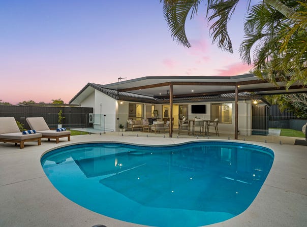 3 Maleny Place, Helensvale, Qld 4212