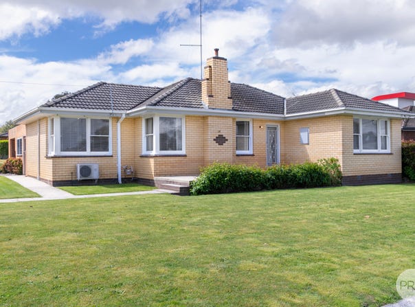 14 Ophir Street, Sebastopol, Vic 3356