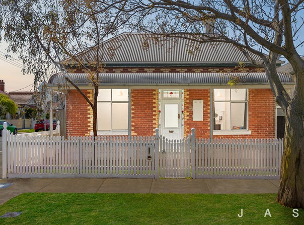 14 Hobbs Street, Seddon, Vic 3011