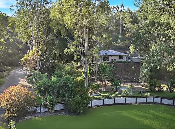 17 Wyangarie Place, Kooralbyn, Qld 4285