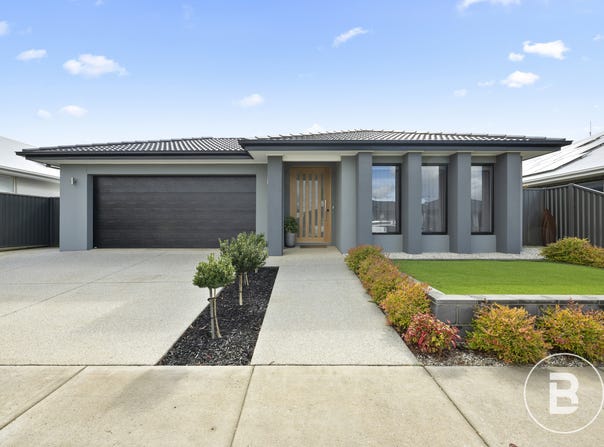 22 Grainger Parade, Lucas, Vic 3350