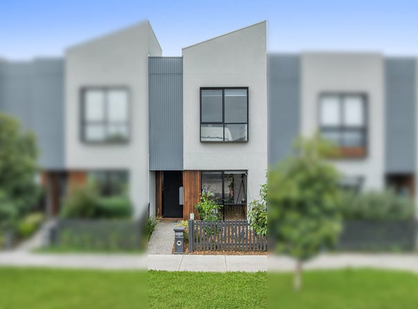 16 Hawkesbury Drive, Donnybrook, Vic 3064