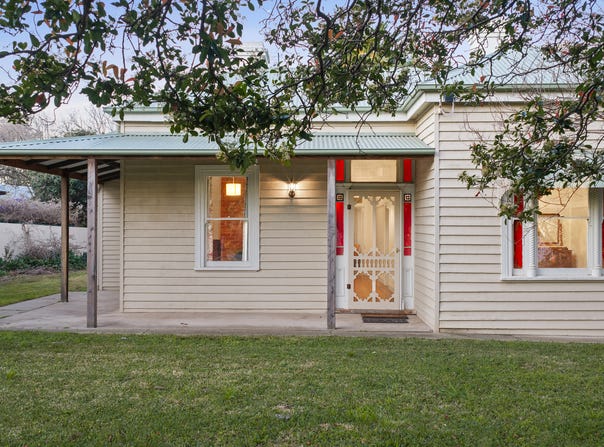 5 Noble Street, Euroa, Vic 3666