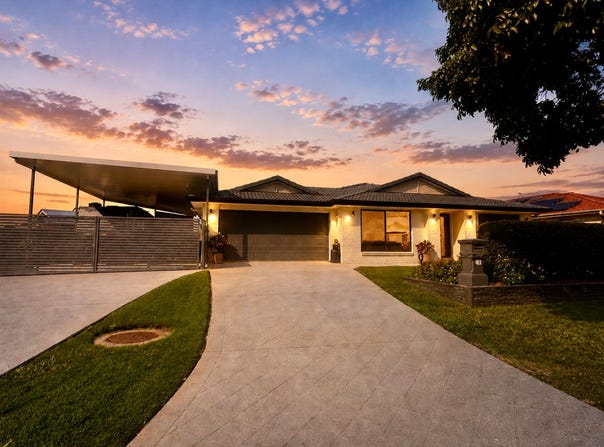 15 Links Crescent, Joyner, Qld 4500