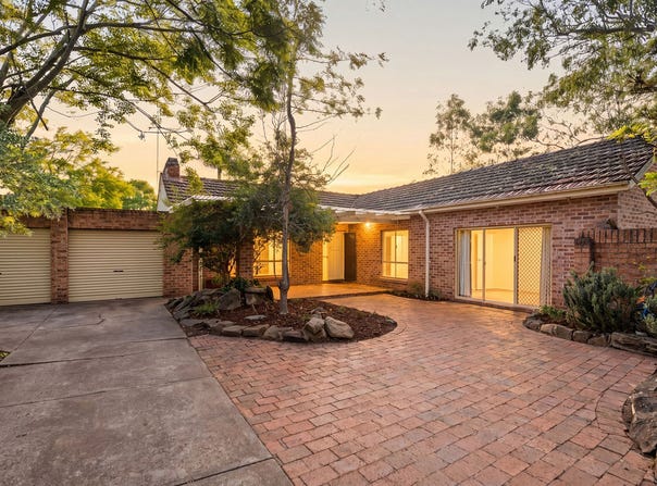89 cumberland Road, Ingleburn, NSW 2565